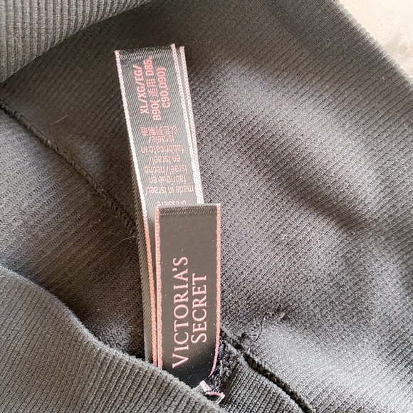 Victoria’s Secret Lounge Bralette - Picture 4 of 4